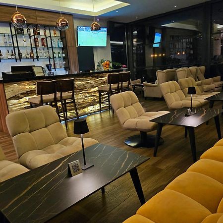Glorius Hotel Veles Exterior photo